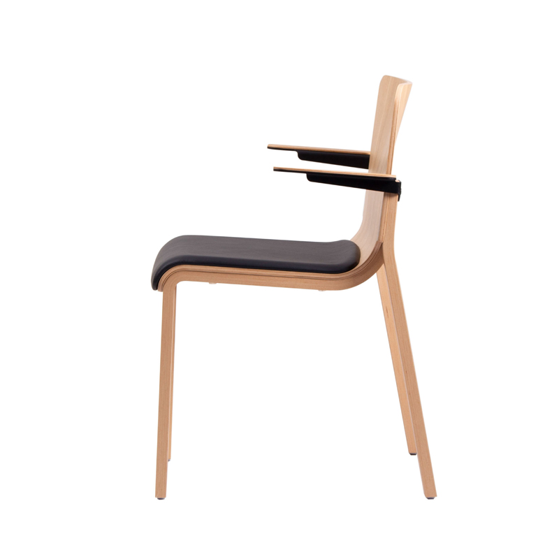 bejot-wei-kantoorstoel-stoel-vergaderstoel-horeca-houtenstoel-hout-werkplek-kantoorinrichting-kantooroplossing