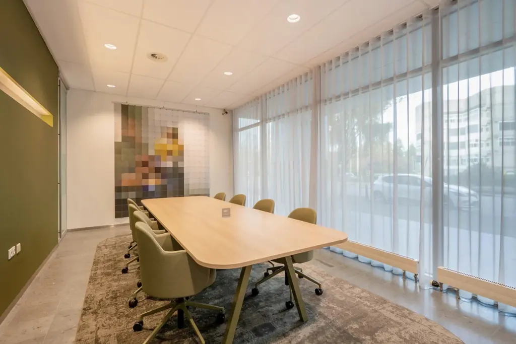 Be-max biophilc design project ontmoetingsplek vergaderruimte biofiel meubilair