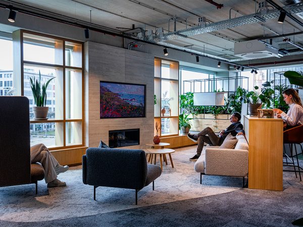 Be-Max-showroom-biophilic-design-kantoorinrichting-biofilia-interieur-kantoorinterieur-kantooroplossing-groen-natuur-projectinrichting-project-kantoorinspiratie-welzijn-kantooromgeving