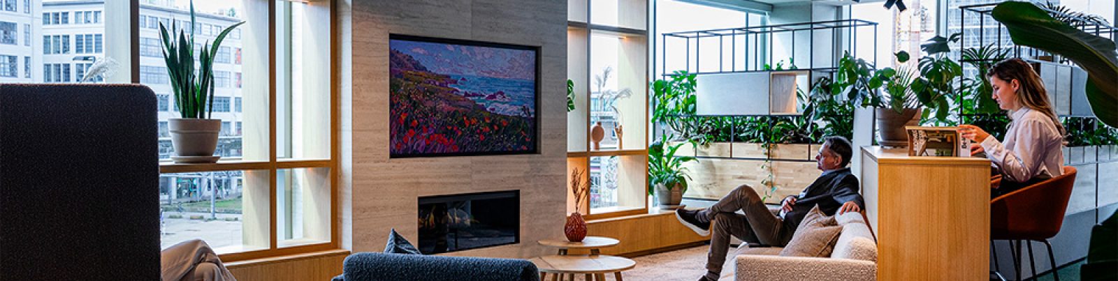 Be-Max-showroom-biophilic-design-kantoorinrichting-biofilia-interieur-kantoorinterieur-kantooroplossing-groen-natuur-projectinrichting-project-kantoorinspiratie-welzijn-kantooromgeving