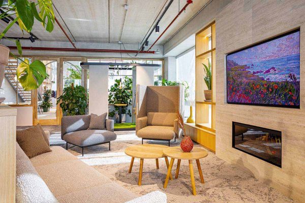 Be-Max-showroom-biophilic-design-kantoorinrichting-biofilia-interieur-kantoorinterieur-kantooroplossing-groen-natuur-projectinrichting-project-kantoorinspiratie-welzijn-kantooromgeving
