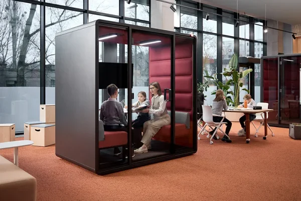 Hushoffice Hushfree M 4-persoons akoestische cabine voor focus en samenwerking