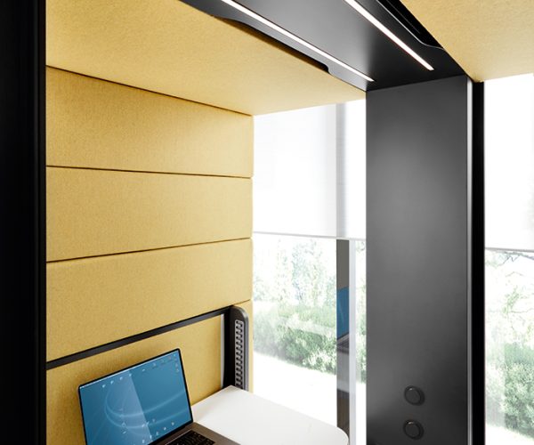 Mikomax-Hushoffice-hushWork-akoestische-werkplek-rustige-werkplekken-kantoor-cabine