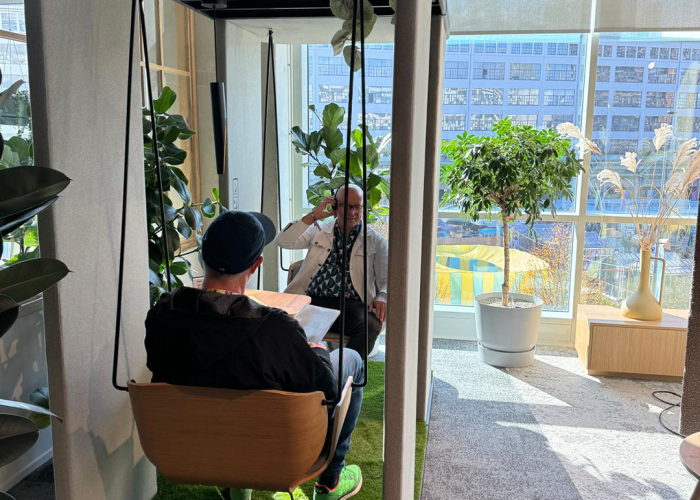 bemax-biophilic-design-interieur-event-natuur-werkomgeving-groen-kantoorinrichting-dutch-design-week-ddw-2024-tour-gemeente-eindhoven-showroom