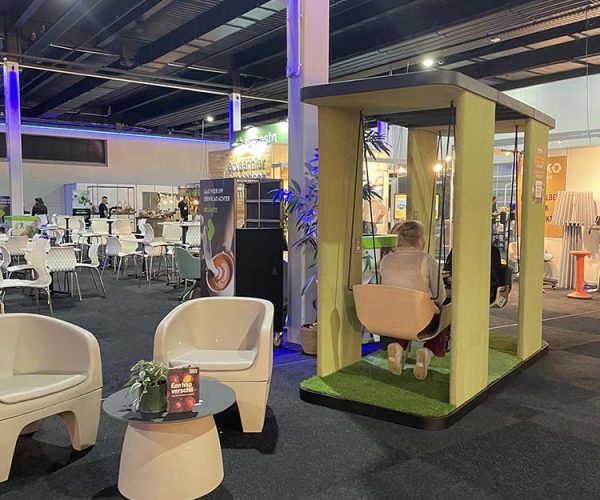 be-max-biophilic-design-human-capital-expo-beurs-evenementenhal-gorinchem-biofilie-kantoorinrichting-interieur