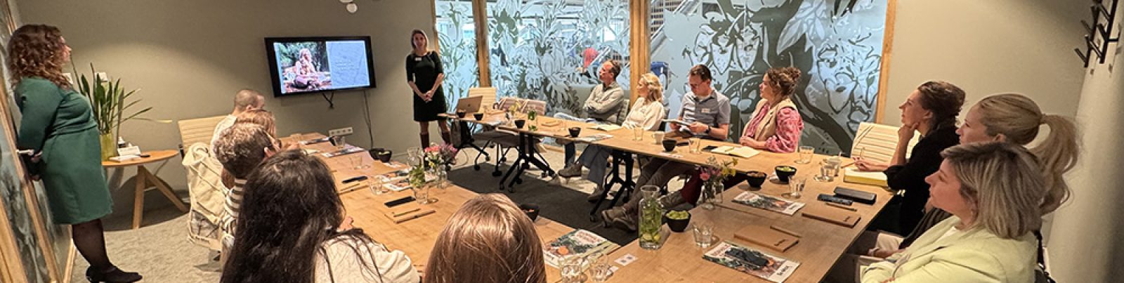 bemax-biophilic-design-training-event-interieur-interieurbranche-netwerk-interior-groen-natuur-meubel-kantoorinrichting-kantoorinterieur