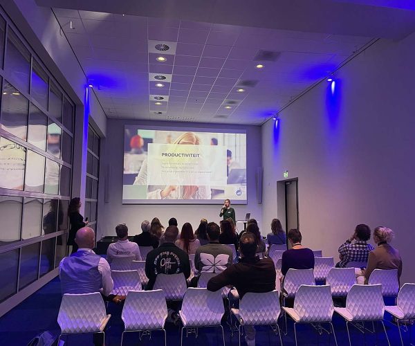 be-max-biophilic-design-human-capital-expo-beurs-evenementenhal-gorinchem-biofilie-kantoorinrichting-interieur