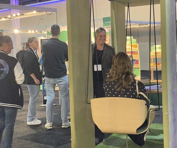 be-max-biophilic-design-human-capital-expo-beurs-evenementenhal-gorinchem-biofilie-kantoorinrichting-interieur