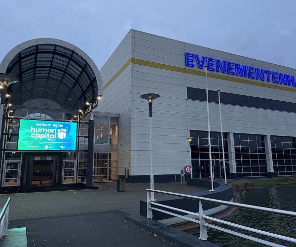 be-max-biophilic-design-human-capital-expo-beurs-evenementenhal-gorinchem-biofilie-kantoorinrichting-interieur